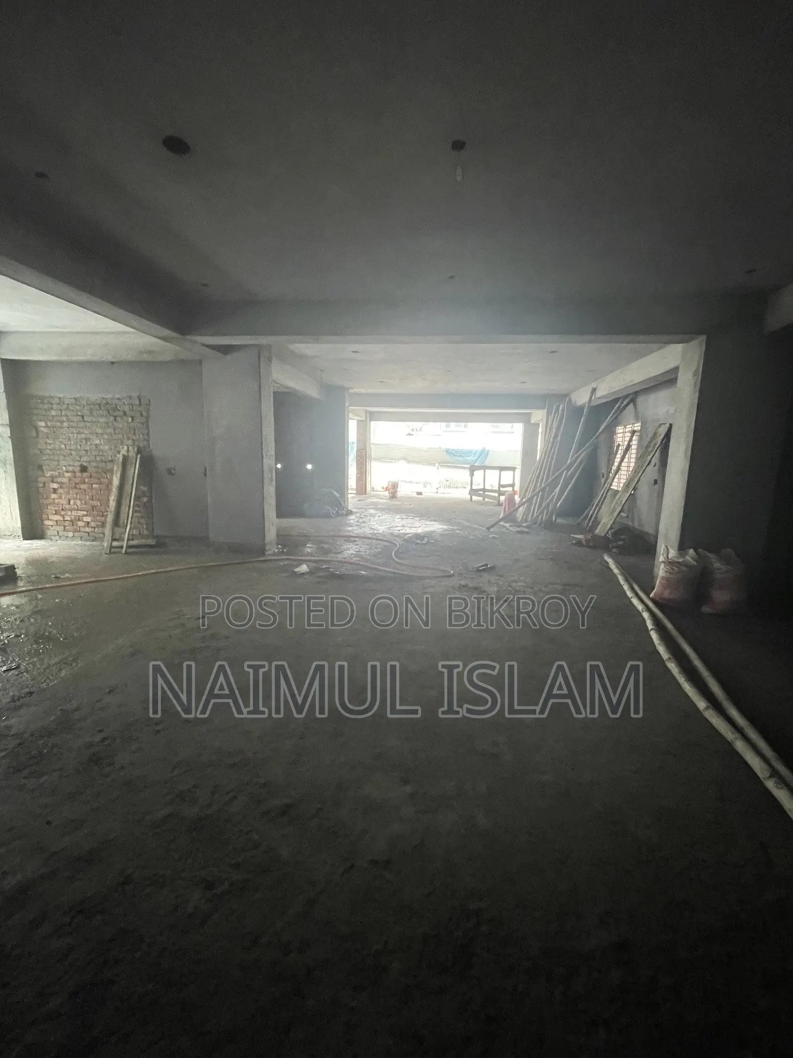 South Banasree Main Road 2100 sq ft Commercial Space for Rent