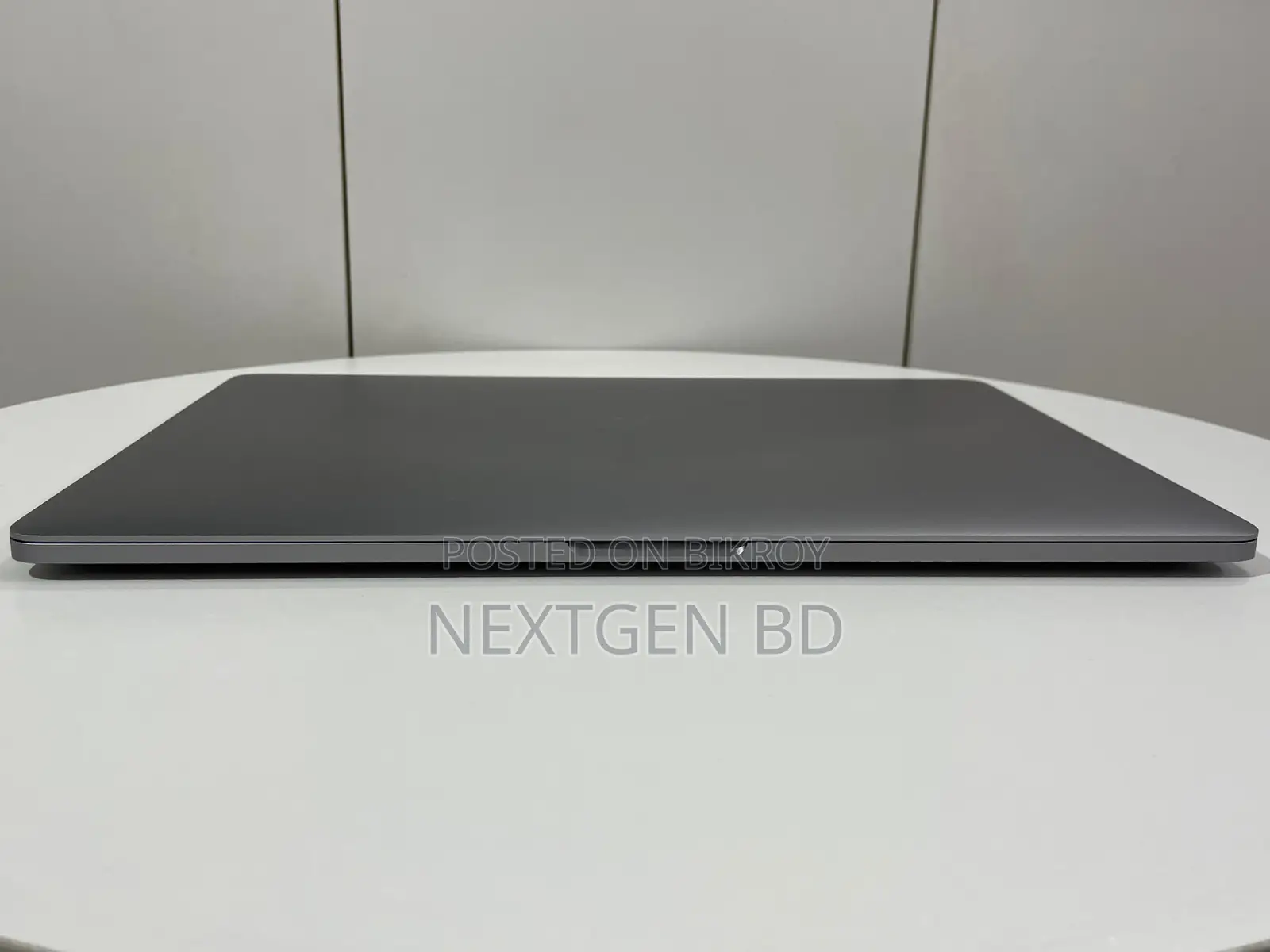 Laptop Apple MacBook Pro 2017 16GB Intel Core i7 SSD 512GB