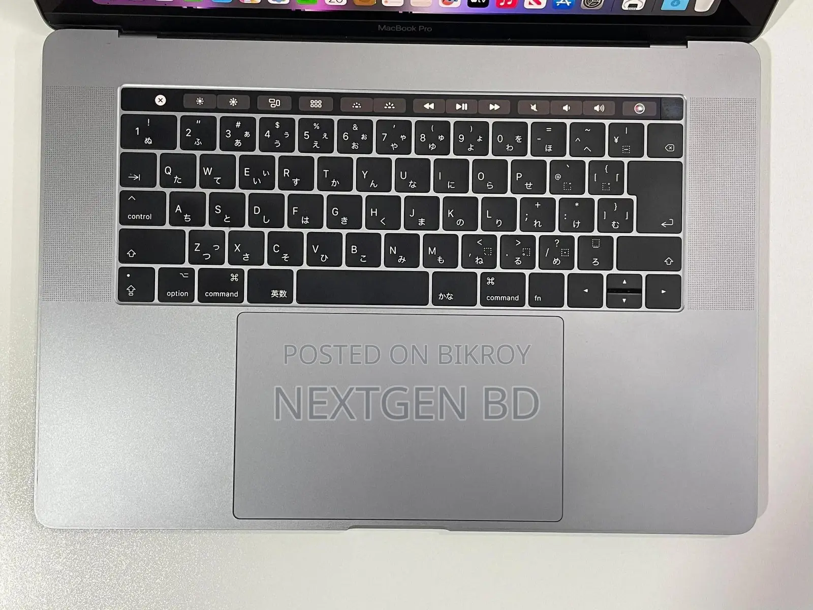 Laptop Apple MacBook Pro 2017 16GB Intel Core i7 SSD 512GB