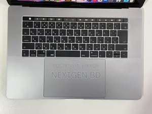 Laptop Apple MacBook Pro 2017 16GB Intel Core i7 SSD 512GB