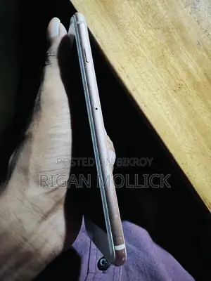 Apple iPhone 8 Plus 64 GB Gold