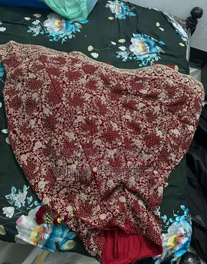 ইউকে থেকে কেনা সম্পূর্ণ ব্রাইডাল/পার্টি ড্রেস বিক্রয়ের জন্য