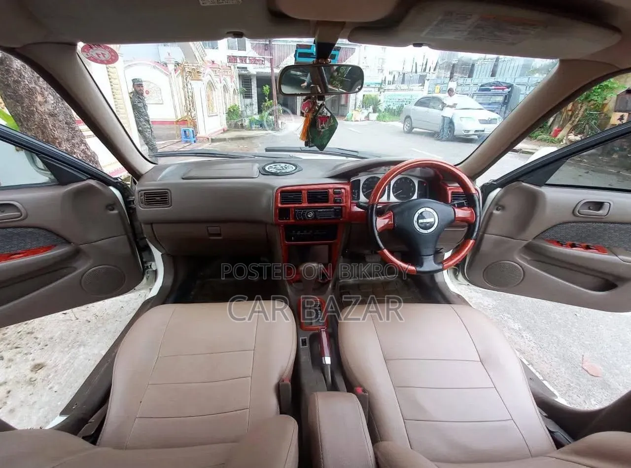 Toyota Corolla Sedan 1997 Off white