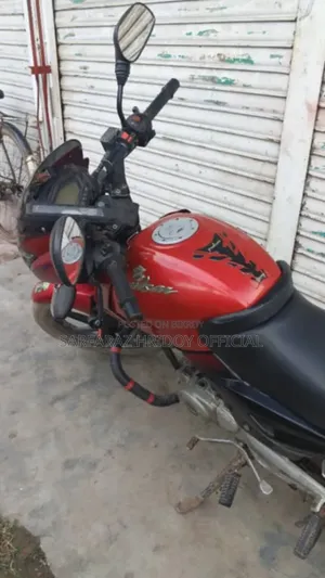 Bajaj Pulsar 150 2014 Red