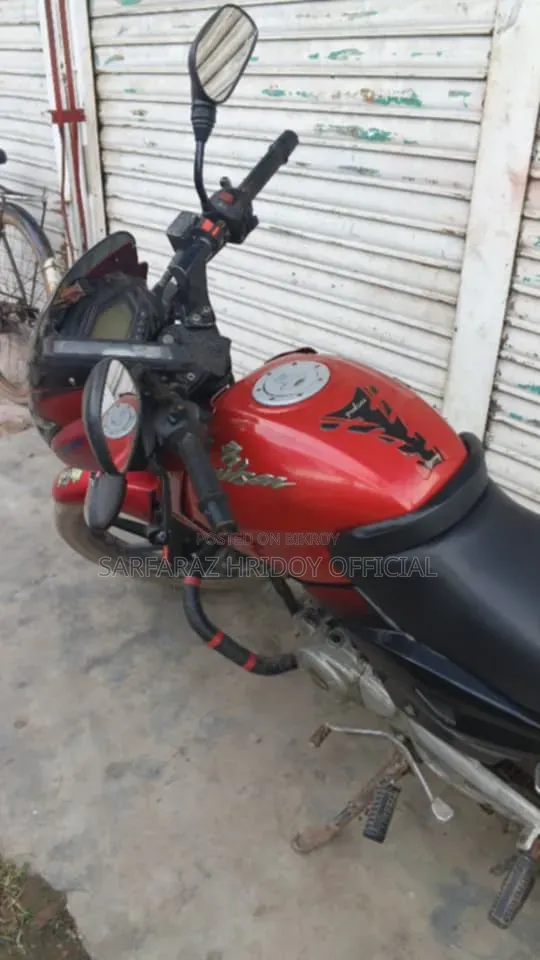 Bajaj Pulsar 150 2014 Red