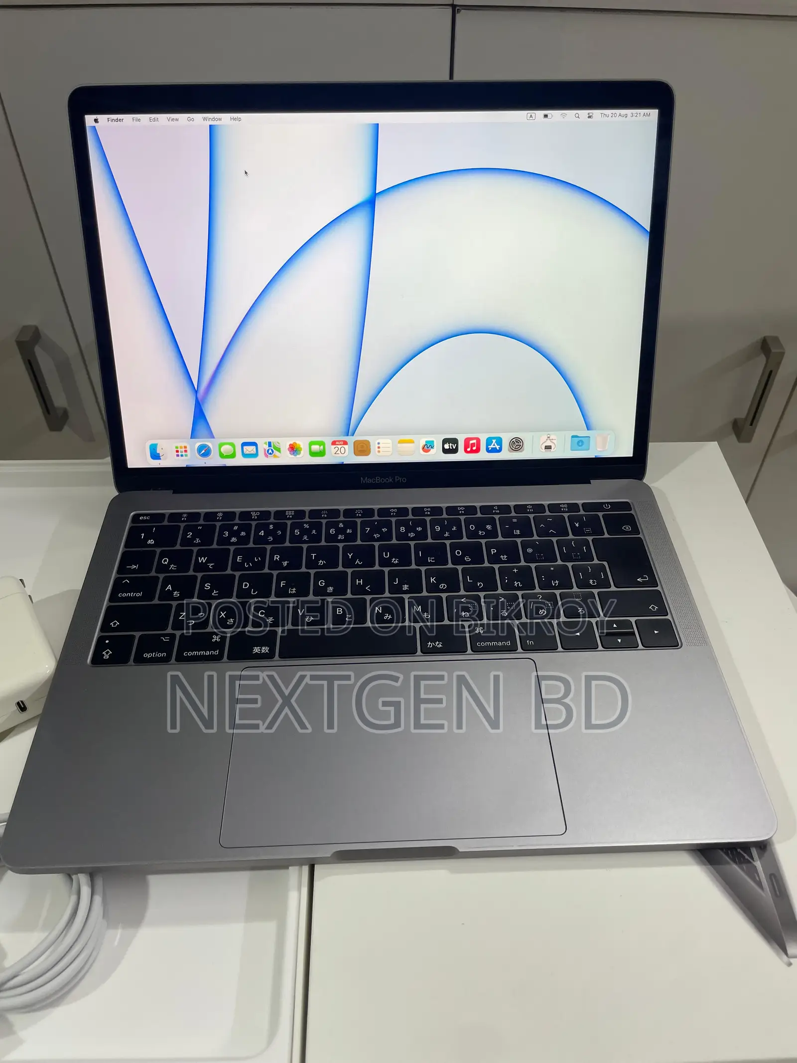 Laptop Apple MacBook Pro 2017 8GB Intel Core i5 SSD 256GB
