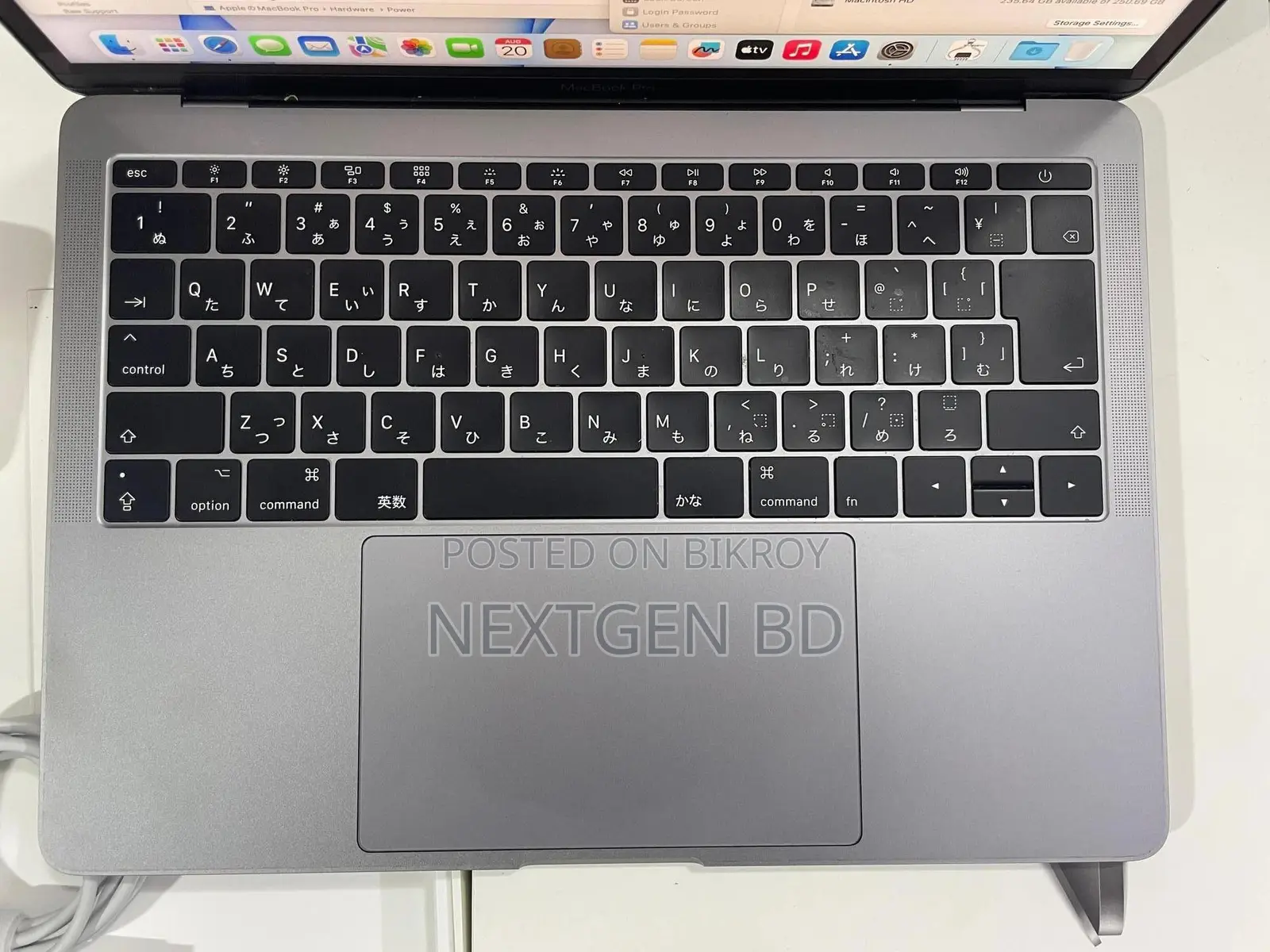 Laptop Apple MacBook Pro 2017 8GB Intel Core i5 SSD 256GB