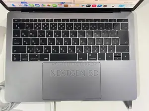 Laptop Apple MacBook Pro 2017 8GB Intel Core i5 SSD 256GB