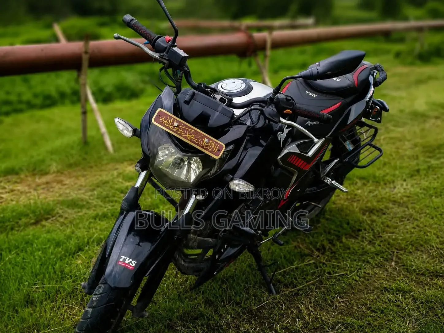 TVS Apache RTR 160 4V 2019 Black