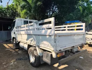 Toyota Dyna Pickup 2013