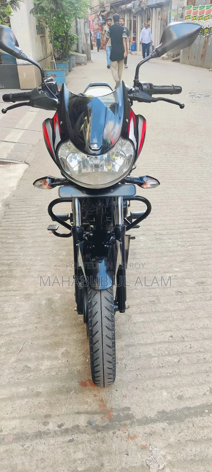 Bajaj Discover 125 2022 Black
