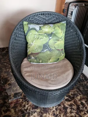Table With 4 Chairs