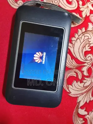 হুয়াওয়ে কালো