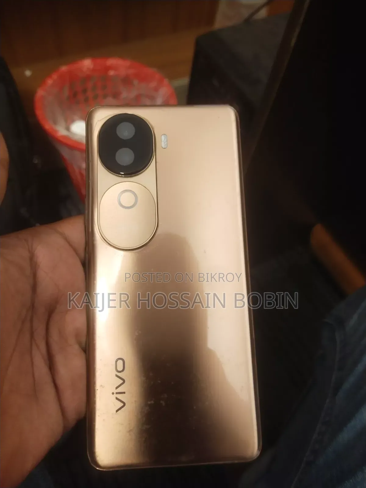 Vivo V40e 256 GB Gold