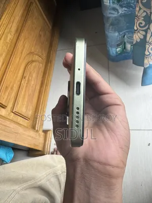 Xiaomi Redmi 12 128 GB Red