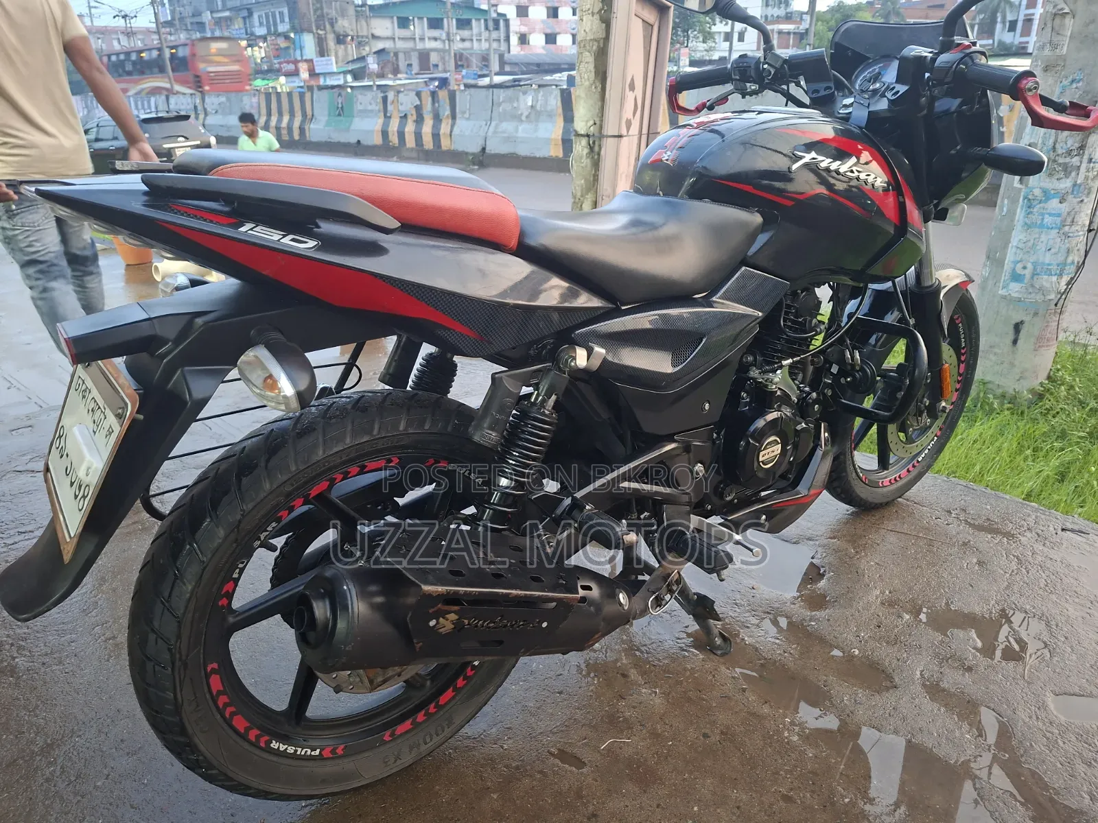 বাজাজ পালসার ১৫০ ২০২২ ব্ল্যাক