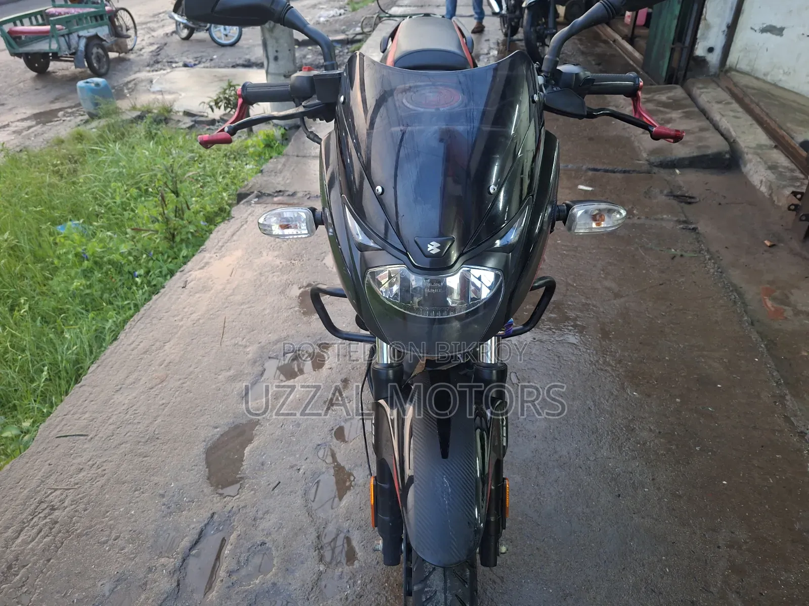 বাজাজ পালসার ১৫০ ২০২২ ব্ল্যাক