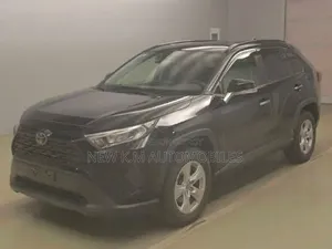 টয়োটা আরএভি৪ ২০২১ ব্ল্যাক
