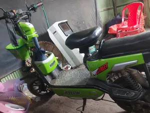Motorcycle 2025 Green