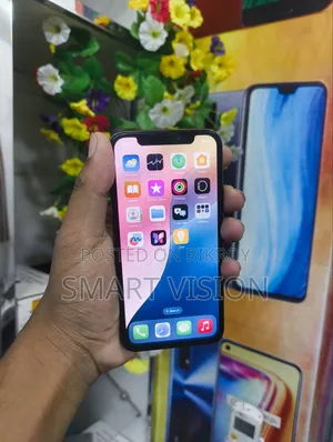 অ্যাপল আইফোন এক্সএস ৬৪ জিবি