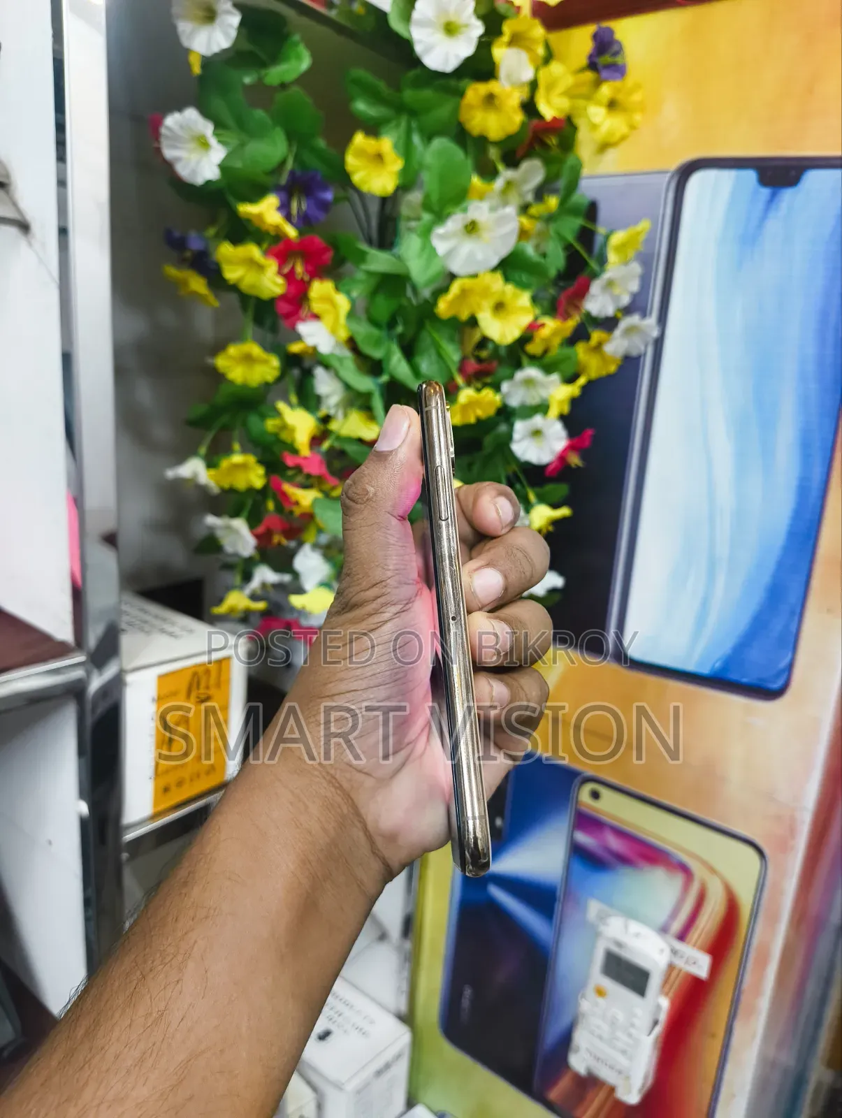অ্যাপল আইফোন এক্সএস ৬৪ জিবি