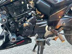 TVS Apache RTR 160 4V 2021 Black