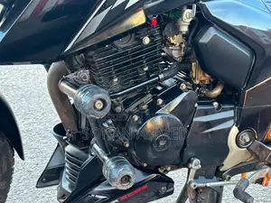 TVS Apache RTR 160 4V 2021 Black