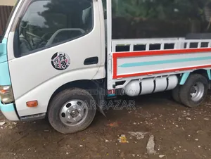 টয়োটা ডাইনা পিকআপ ২০১৯