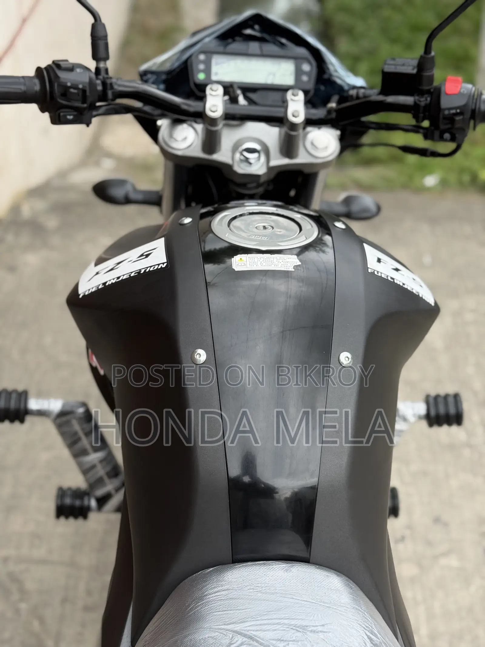 Yamaha FZS V2 2025 Black