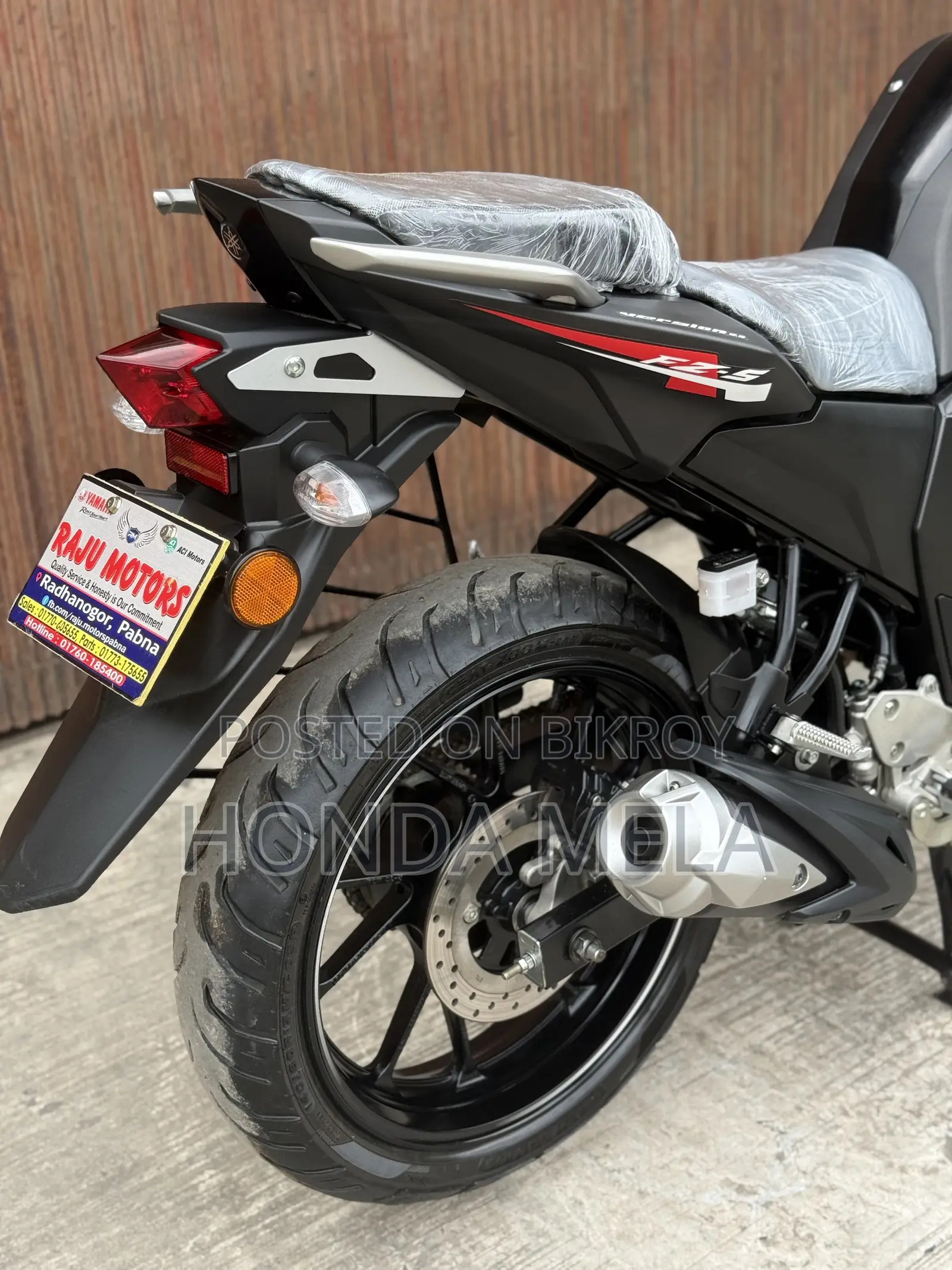 Yamaha FZS V2 2025 Black