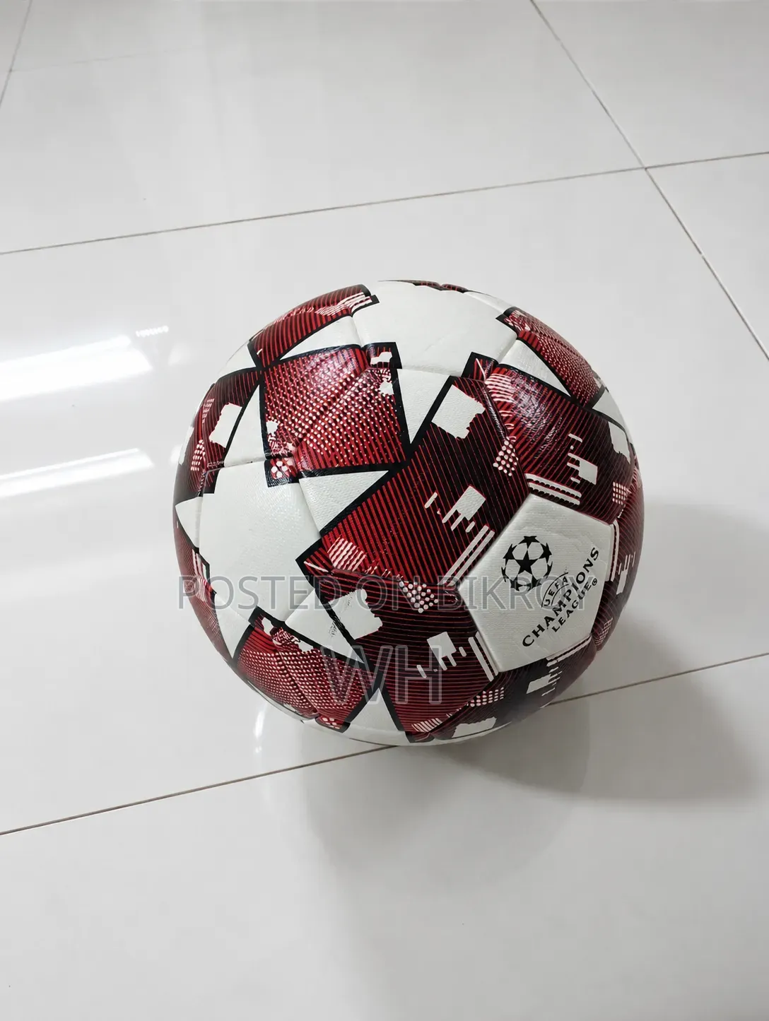 UEFA Champions League Football (Red Edition)