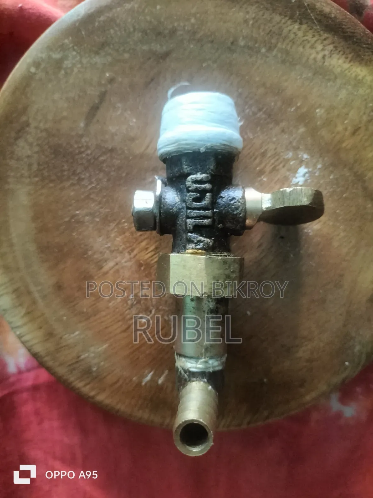 গ্যাসের চুলা ও চাবি বিক্রি হবে