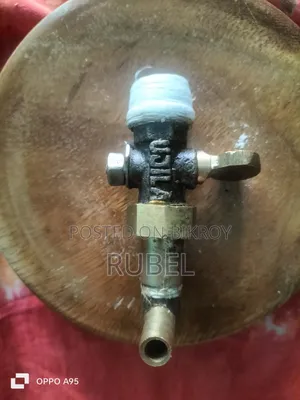 গ্যাসের চুলা ও চাবি বিক্রি হবে
