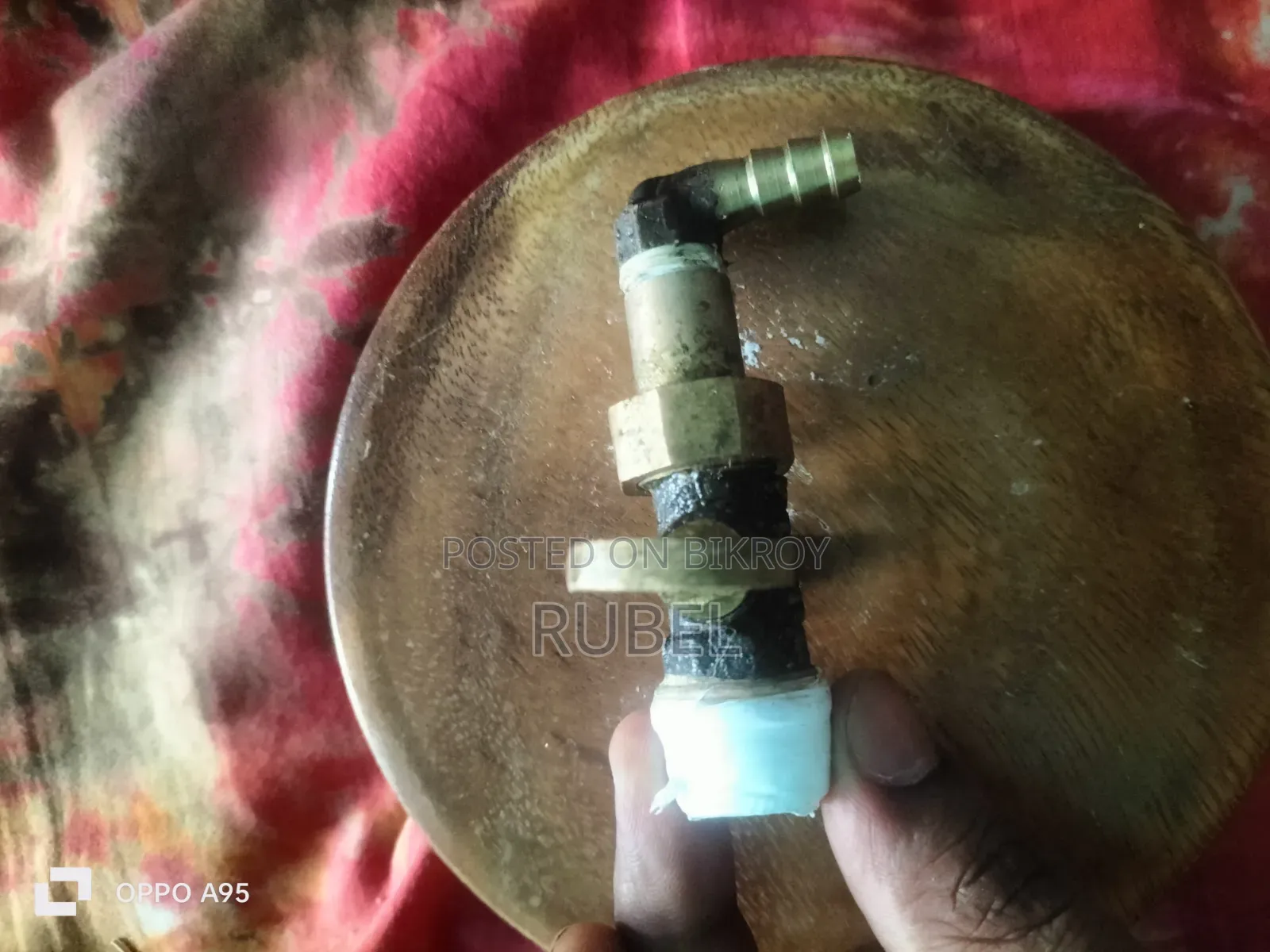 গ্যাসের চুলা ও চাবি বিক্রি হবে