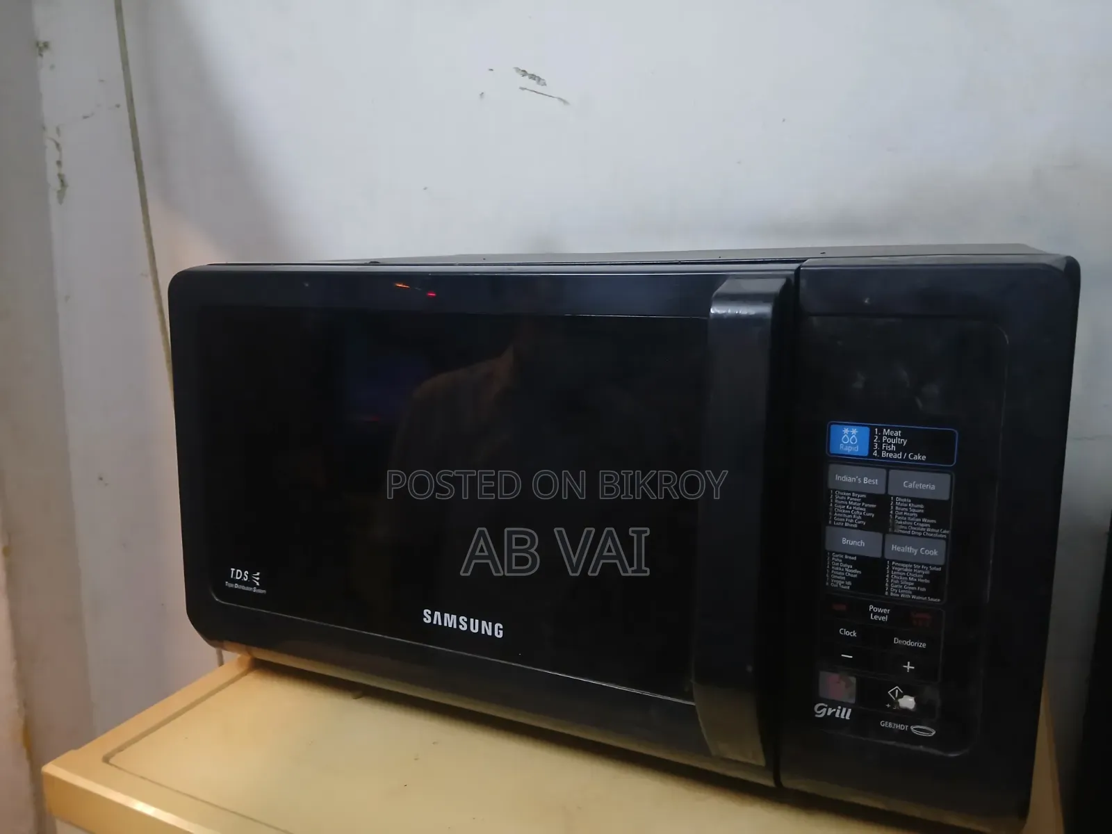 Samsung Grill Microwave Oven | Good Condition | 3500