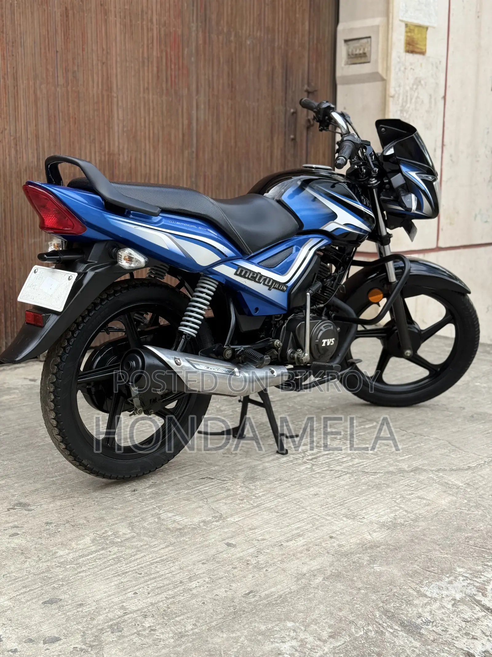 TVS Metro Plus 2022 Black