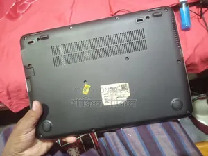 Laptop HP EliteBook 725 G4 8GB AMD Ryzen 5 SSD 256GB