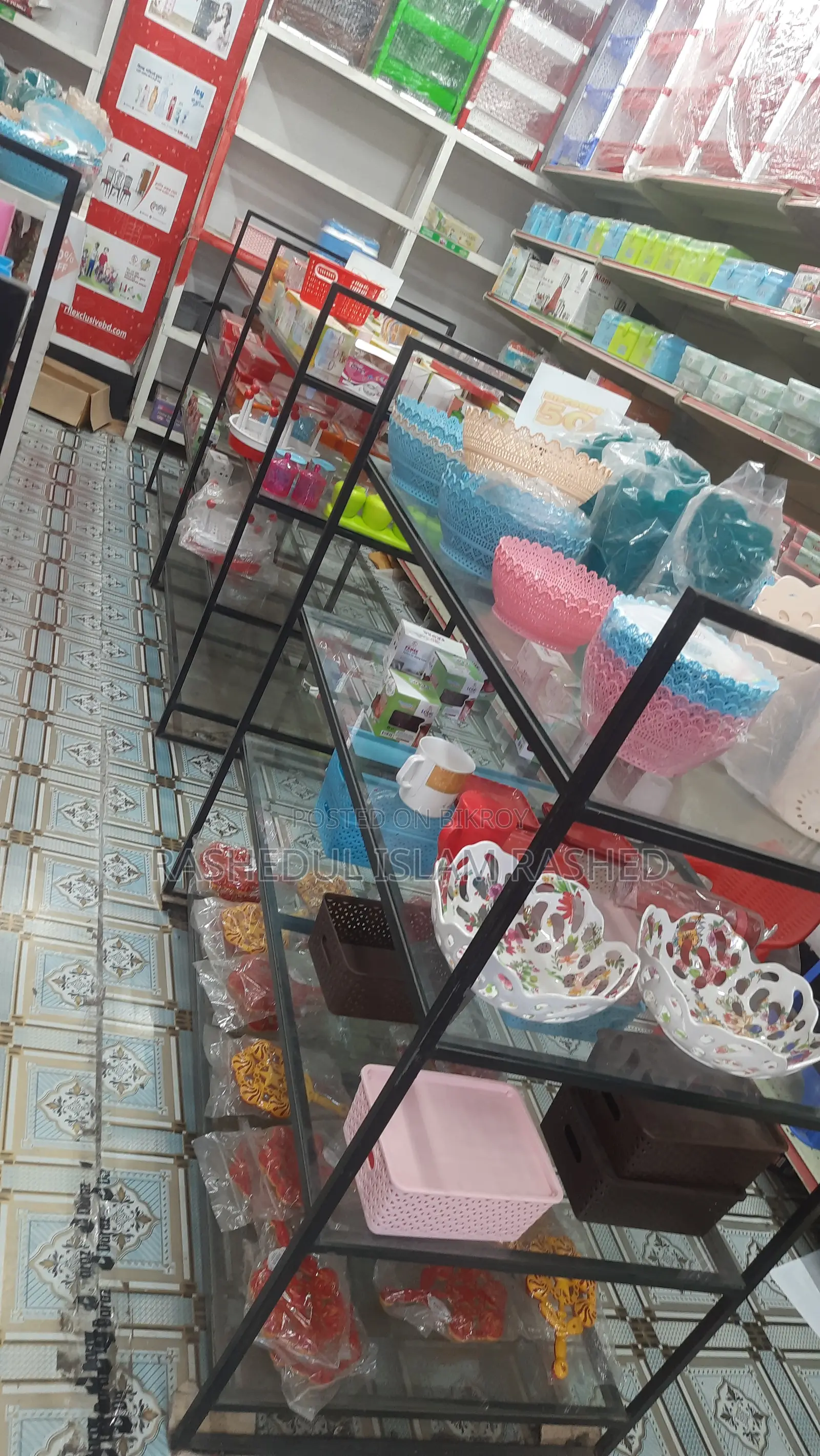 Showroom Rack For Sale