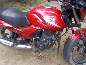 TVS Metro Plus 2017 Red