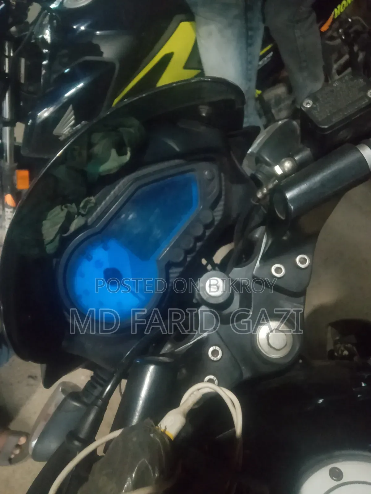 Bajaj Pulsar 150 2025 Black
