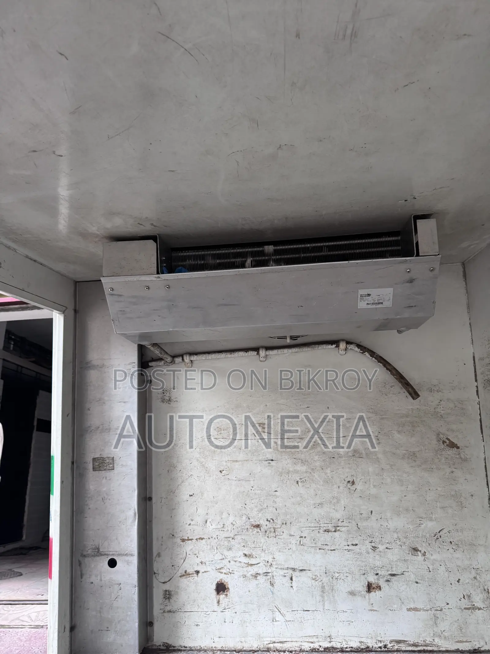 Mitsubishi Minicab Truck 2012 White