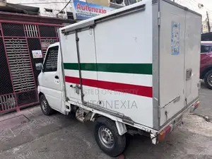 Mitsubishi Minicab Truck 2012 White