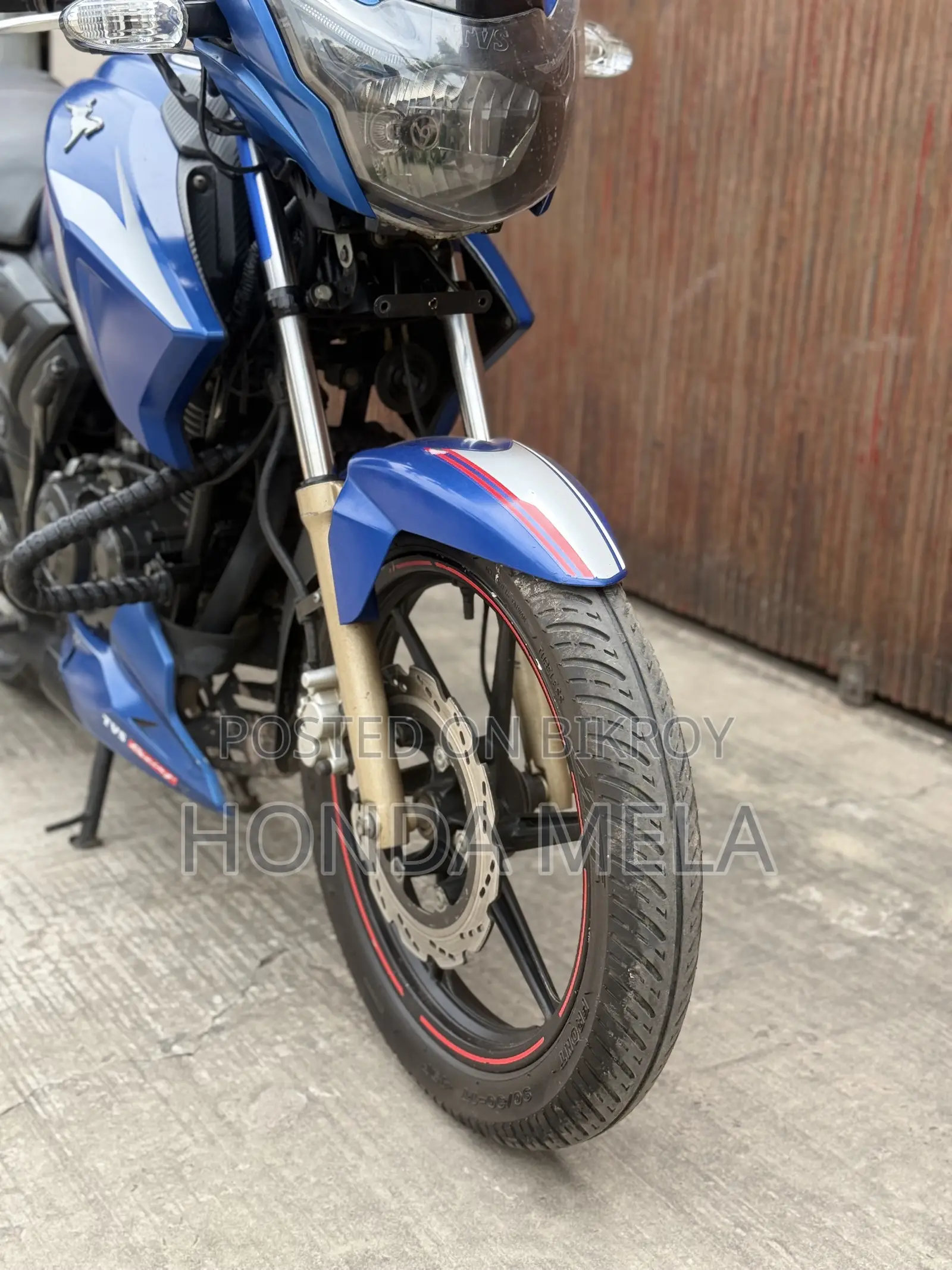 TVS Apache RTR 160 2V 2018 Blue