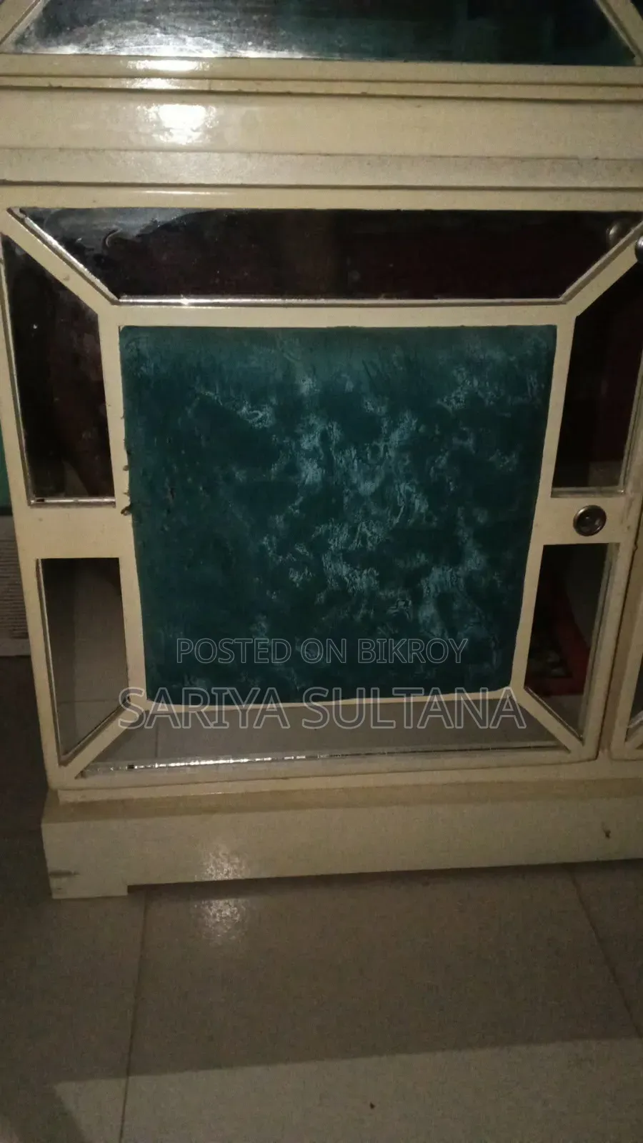 লাগজা রিয়াস ফার্নিচার