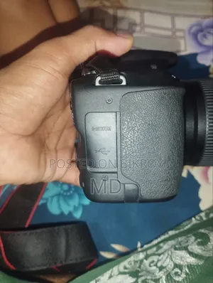Canon 200D Brand New Condition