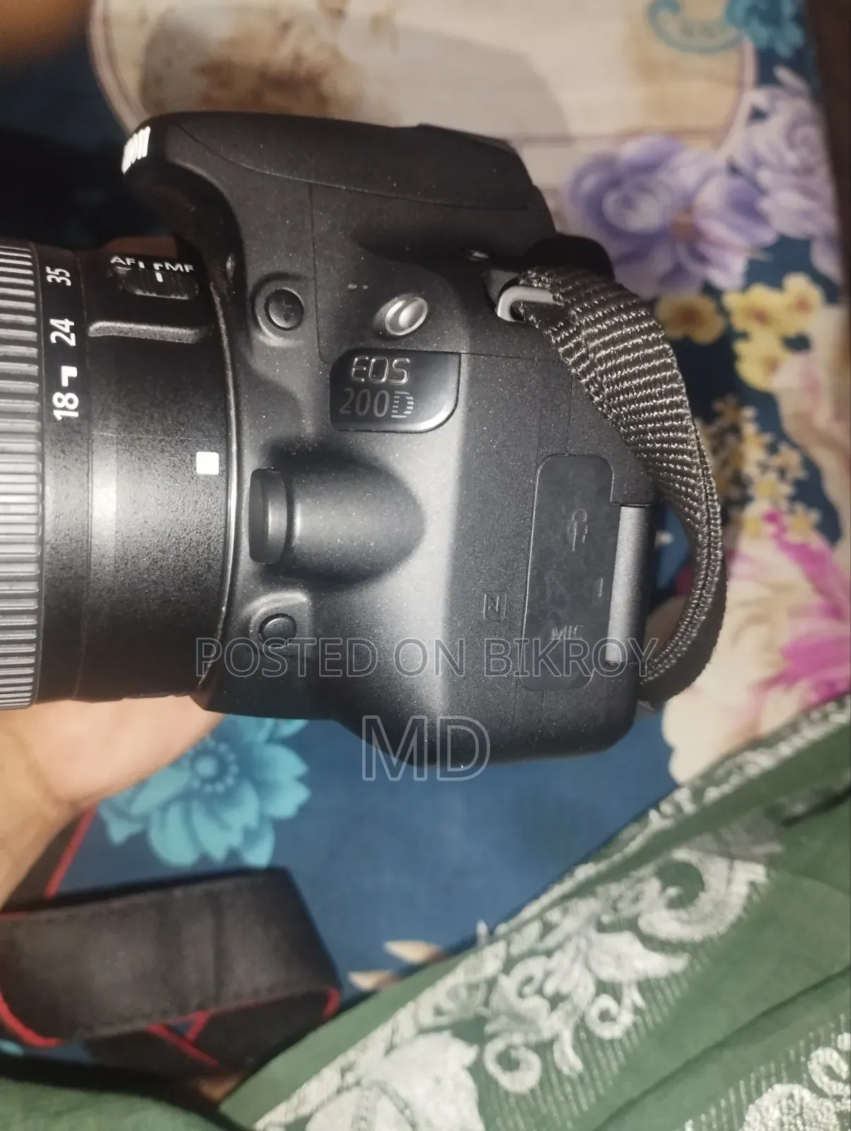 Canon 200D Brand New Condition
