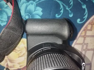 Canon 200D Brand New Condition