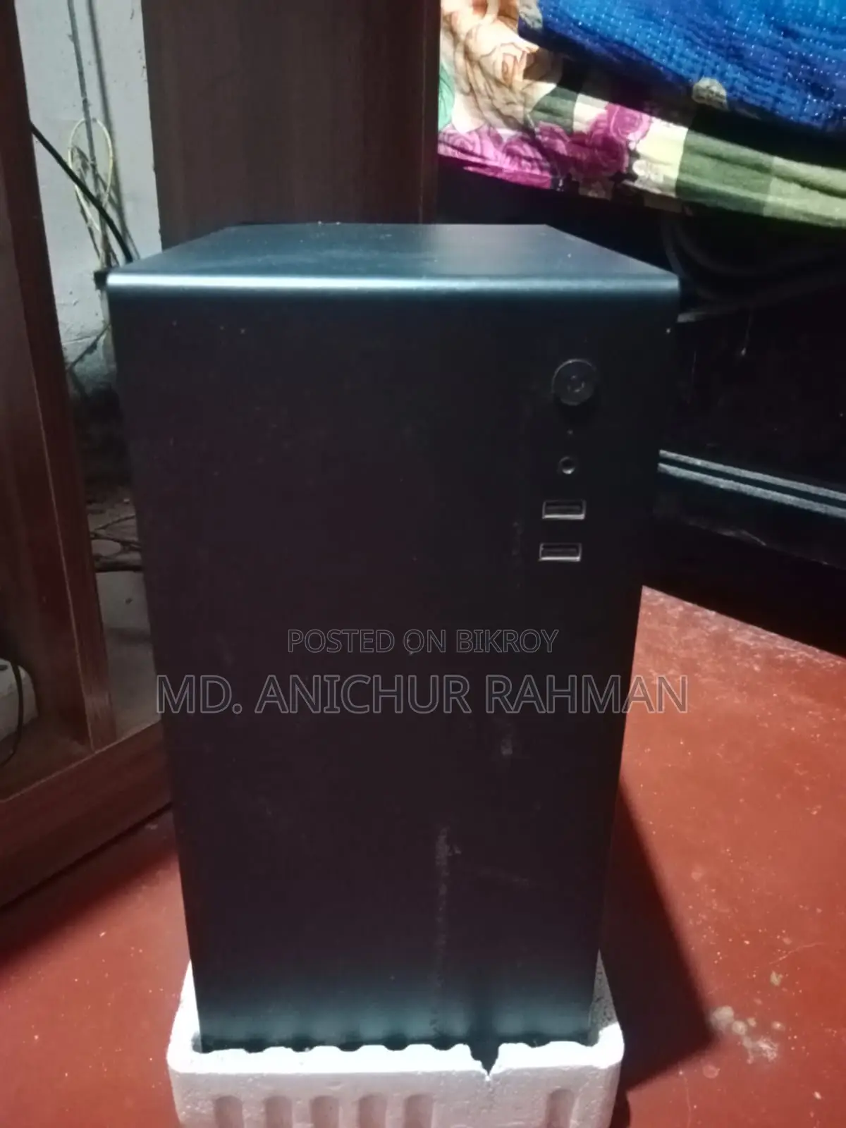 Desktop Computer 8GB AMD Ryzen 5 SSD 512GB