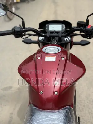 Suzuki Gixxer 2025 Red