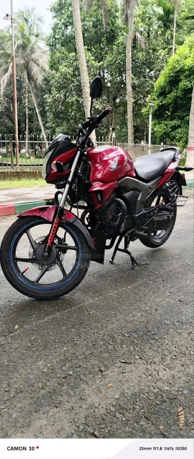 হোন্ডা সিবি ২০১৪ রেড